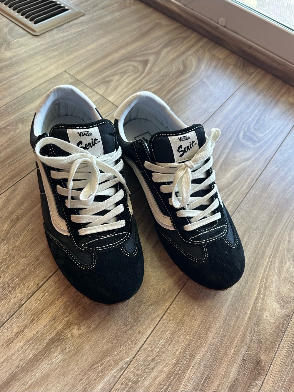 Van’s Serio super low pro